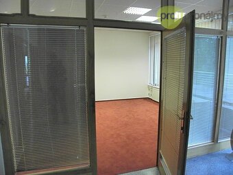 Pronájem kanceláře 21 m² - 7