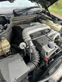 Mercedes w124 300d - 7