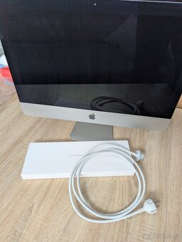 Apple iMac 2017 21,5" 4K Retina i5 8GB Radeon Pro 560 4GB - 7