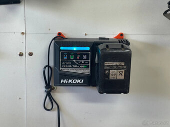 Držáky na nabíječku, baterie a nářadí Hikoki (Hitachi) - 7