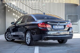 BMW Rad 5 530d xDrive A - T - 7