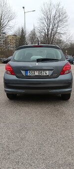 Peugeot 207 - 7