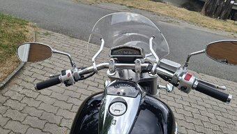Suzuki Intruder M1800R2 - 7
