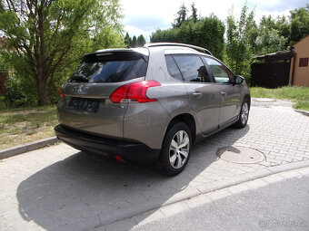 Peugeot 2008 1.2 VTi,navigace,1.majitel,serviskní kniha,TOP - 7