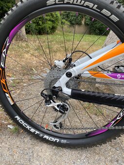 SCOTT CONTESSA SPARK RC CARBON RÁM M KOLA 26” - 7