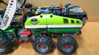 LEGO 42080 Harvester Lesní stroj - 7