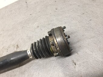 ŠKODA FABIA 2 1.4 63KW 2007-2014 - POLOOSY - 7