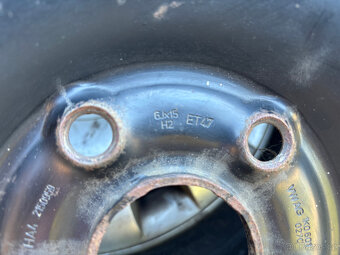 VW Golf,Caddy,Golf +,Jetta a Touran,orig.kompl.zimní kolo 15 - 7