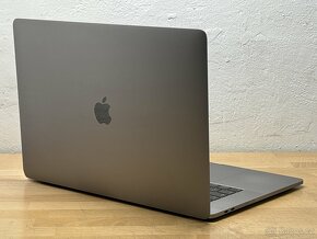 MacBook Pro 15 2017/16GB RAM/i7/256GB SSD/ Záruka - 7