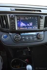 Toyota RAV4 Hybrid 2016 - 7