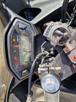 2013 Honda CBR 500R, možnost výměny. - 7