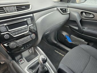 Prodej - Nissan Qashqai (J11), 1.5 dCi Visia, ČR,1.maj - 7