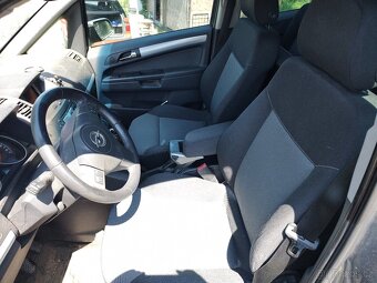 Opel Zafira B 19CDTI 88kw 2006 - 7