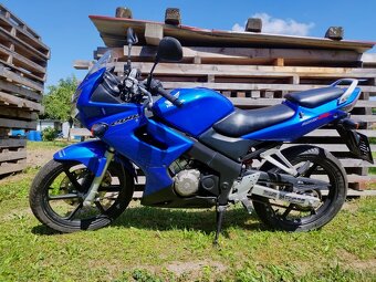 Honda CBR125r - 7