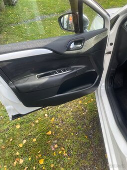 Citroen C4 1,6/88 kw - 7