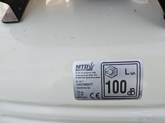 Zahradní traktor MTD DL 92T - 7