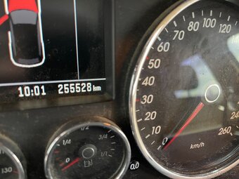 WV Touareg 3.0 TDi - 7