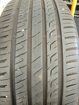 235/45 R18 98 Y XL letní 6-7mm rok výroby 2022/35 týden. - 7