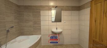 Pronájem podkrovního bytu 3+kk, 72 m2 - Netolice - 7