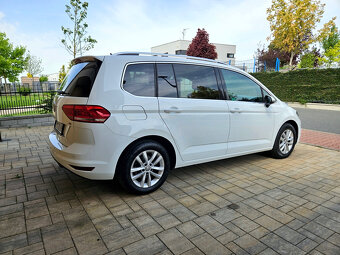 Volkswagen Touran 1.6 TDI 85 kW Highline 7DSG - 7