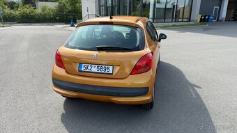 Peugeot 207 1,4 70 kW rok 2008 - 7