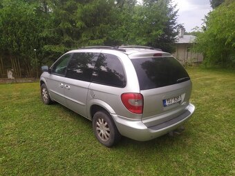 CHRYSLER VOYAGER 2.5 CRD manuál 7 míst. - 7