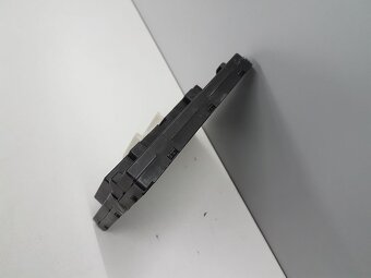 Jednotka palubní sítě a komfort -BCM 5Q0937084CJ Octavia III - 7