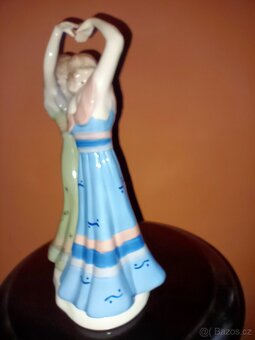 Tančící dívky. ROYAL DUX- ART-DECO sig. ELLY STROBACH - 7