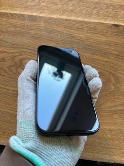 iPhone 16 | 128 Gb | Záruka | černá | měsíc používaný - 7
