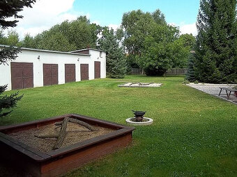 Dlouhodobý pronájem Kněžnice Jičín za 7100 Kč (230 Kč/den) - 7