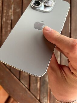 iPhone 15 Pro 128gb - 7