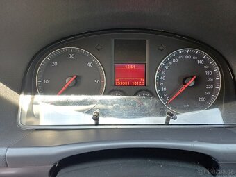 Volkswagen Touran 1.9 TDI 77kW - 7