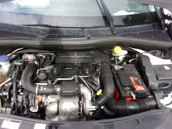 Peugeot 2008 1,4 hdi - 7