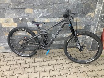Celoodpružené kolo Canyon na 29” - M rám - 7