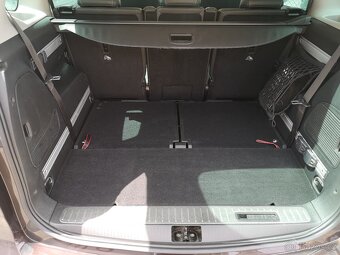 Opel Zafira 2.0 CDTi 121 kW Xenon. 7.Míst - 7