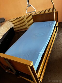 Polohovací postel - 7