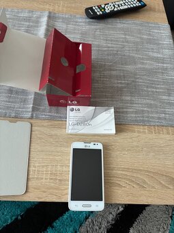 Telefony do sbírky - 7