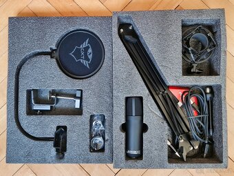 Trust GXT 252+ Emita Plus ve stavu nového - 7