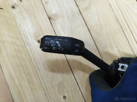 Náhradní díly Ibiza 4 - jednotka, budíky... - 7