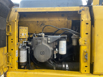 Pásové Rypadlo Kobelco SK 210-6 - - 7