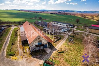 Prodej zemědělského areálu 13 886 m2, Březolupy, ev.č. 02111 - 7