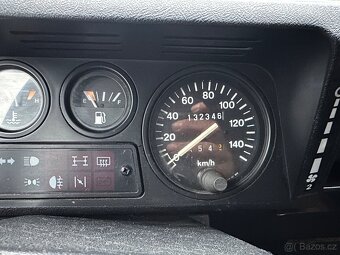 Land Rover Defender 3.5 V8 - 7