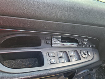 SsangYong Rexton 2.7 XDi 132 kW 11/2012 - 7 míst - 7