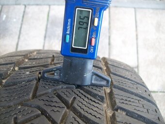 sada zimních Dunlop Superb3 Passat B8 215.55.17 XL 95% - 7