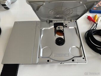 PS2 Slim Silver komplet + hry - 7