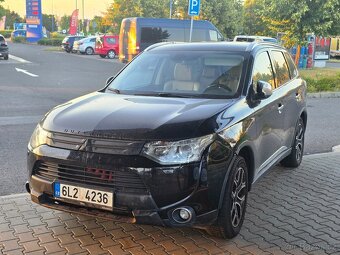 Mitsubishi Outlander - 7