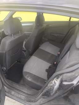 Opel Astra H 1.7 CDTI 2004 - 7