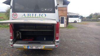 Iveco Daily 20 míst - 7