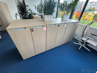 Kancelářské vybavení a výpočetní technika - 7