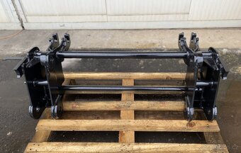 Rychloupínač, paletové vidle CAT, caterpillar 428, 432, 444 - 7